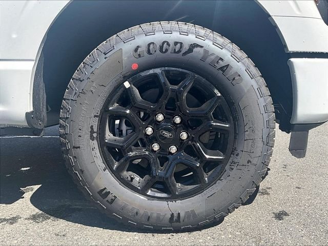 New 2026 Avalanche Ford STX image 13
