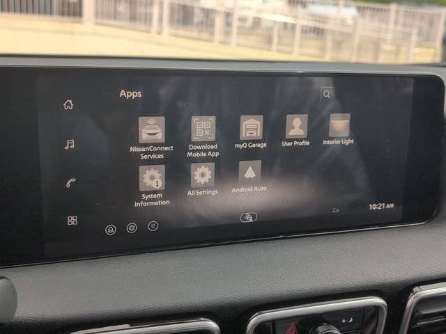 New 2026 Scarlet Ember Tintcoat Nissan SR image 17