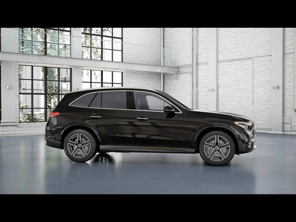 New 2026 Black Mercedes-Benz GLC 300 image 10