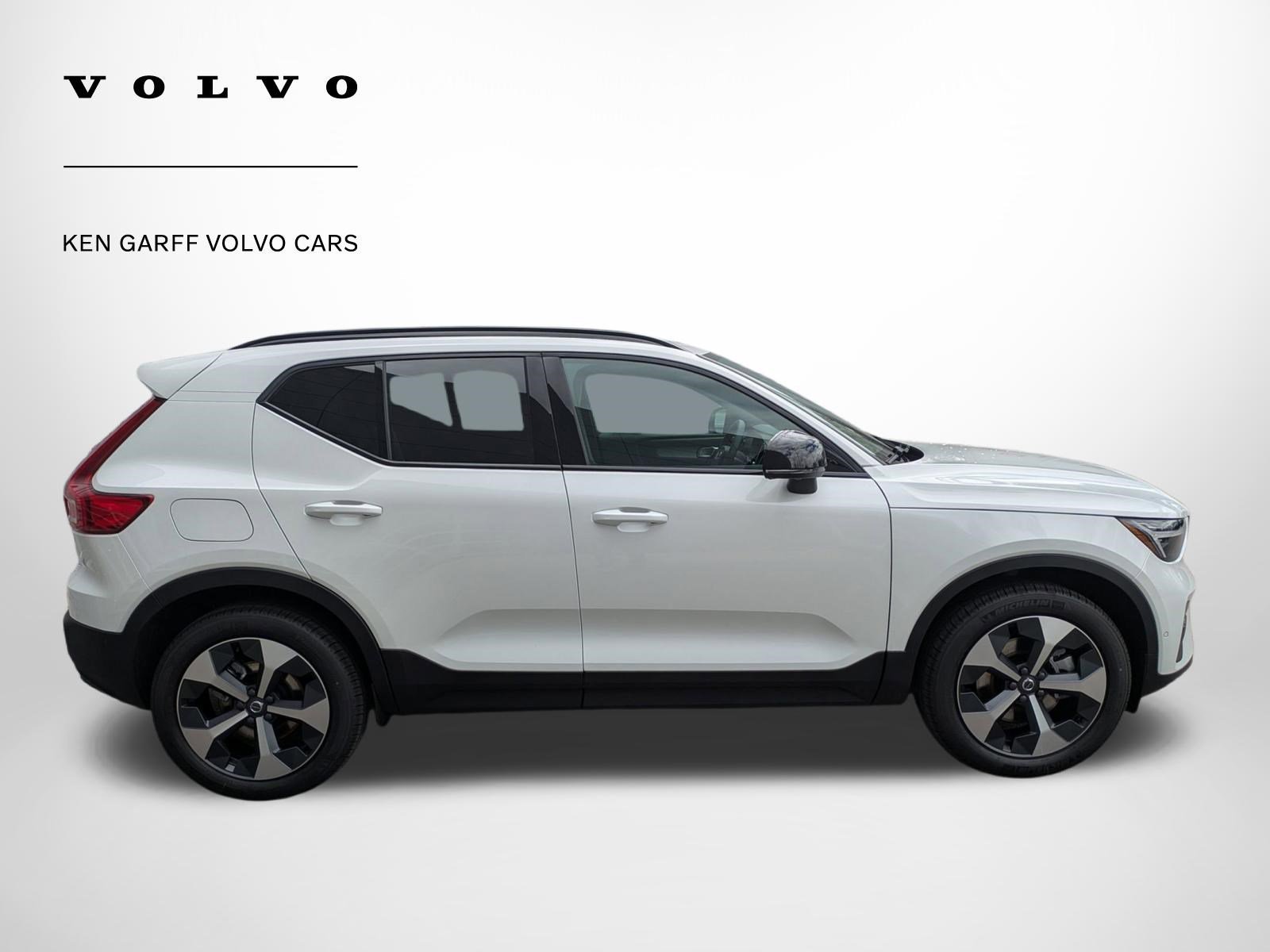 New 2026 Crystal White Volvo Plus image 2