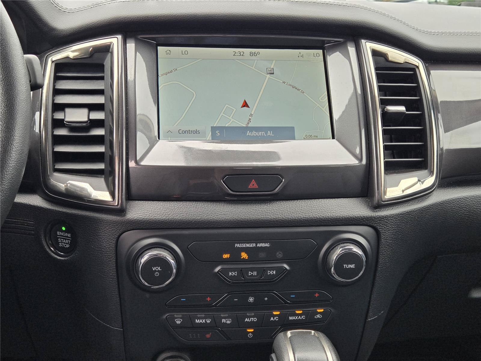 Used 2022 Gray Ford LARIAT image 19
