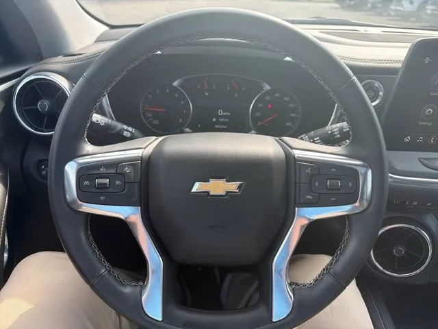 Used 2024 Riptide Blue Metallic Chevrolet 3LT image 18