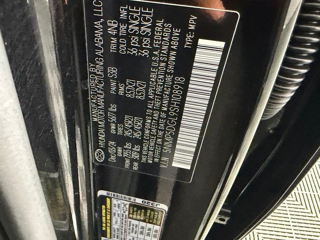 Used 2025 Black Hyundai Calligraphy image 42