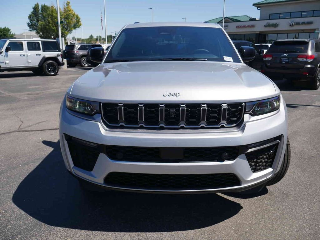 New 2026 Silver Zynith Jeep Limited image 2