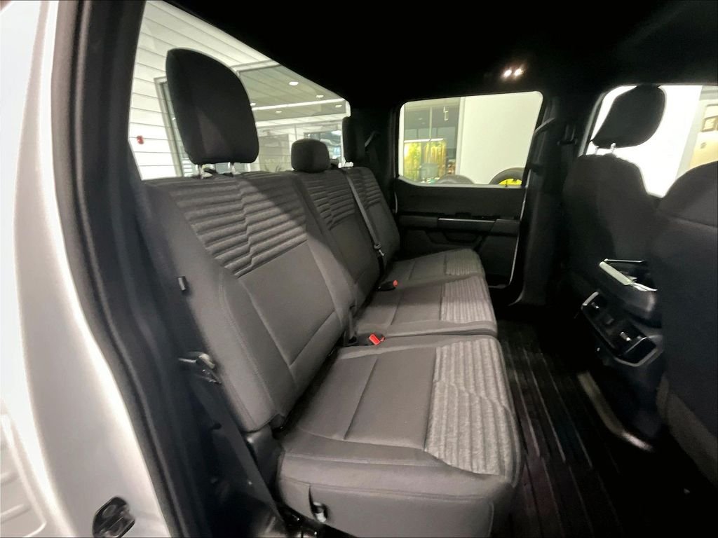 Used 2023 Oxford White Ford XL image 16