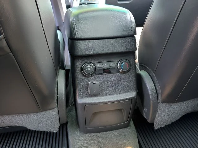 Used 2014 Blue Ford XLT image 33