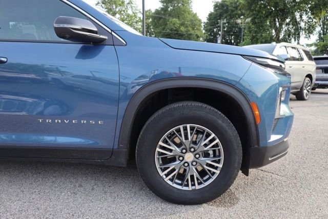 Used 2024 Blue Chevrolet LT image 13