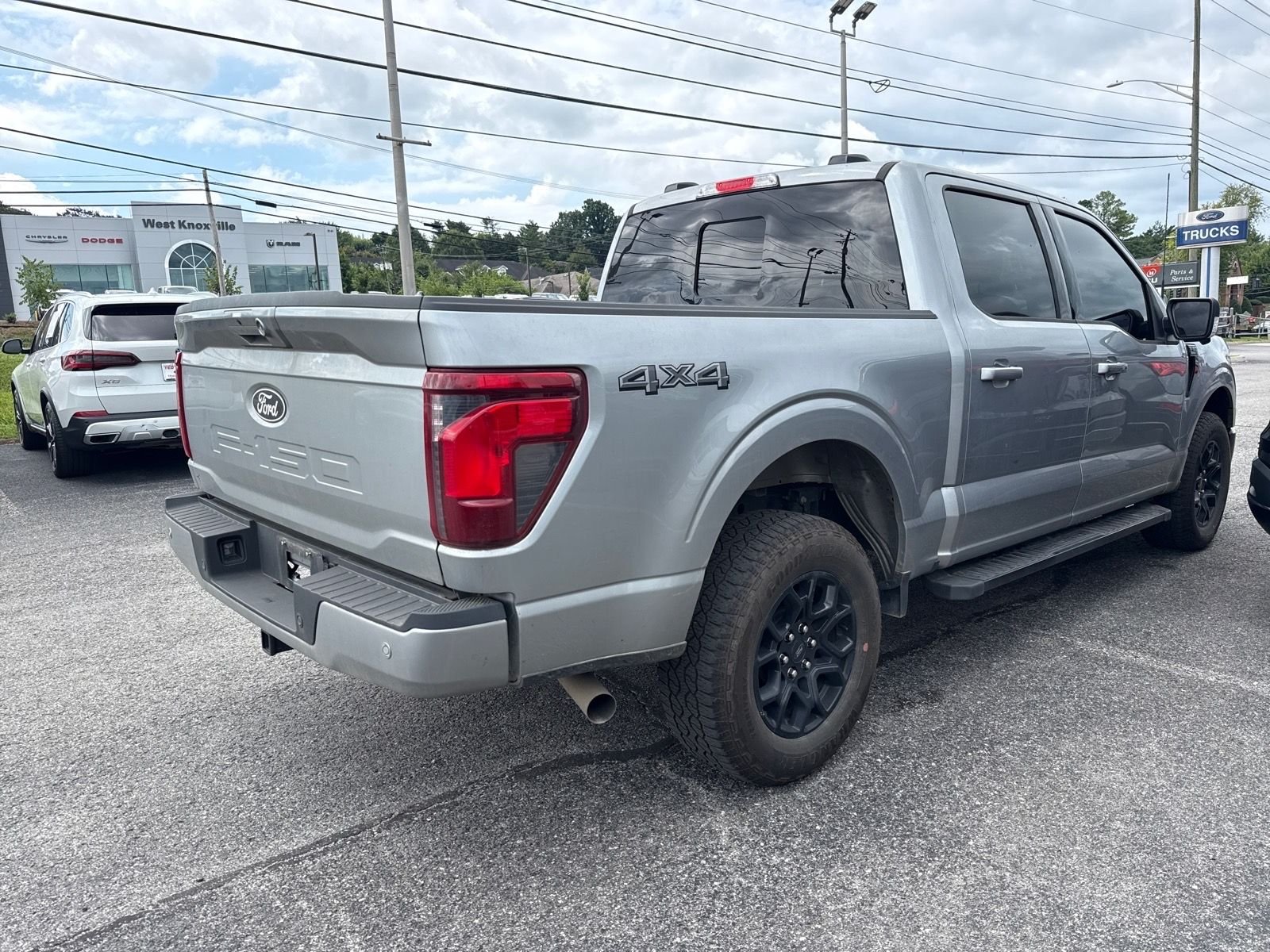 Used 2024 Silver Ford XLT image 6