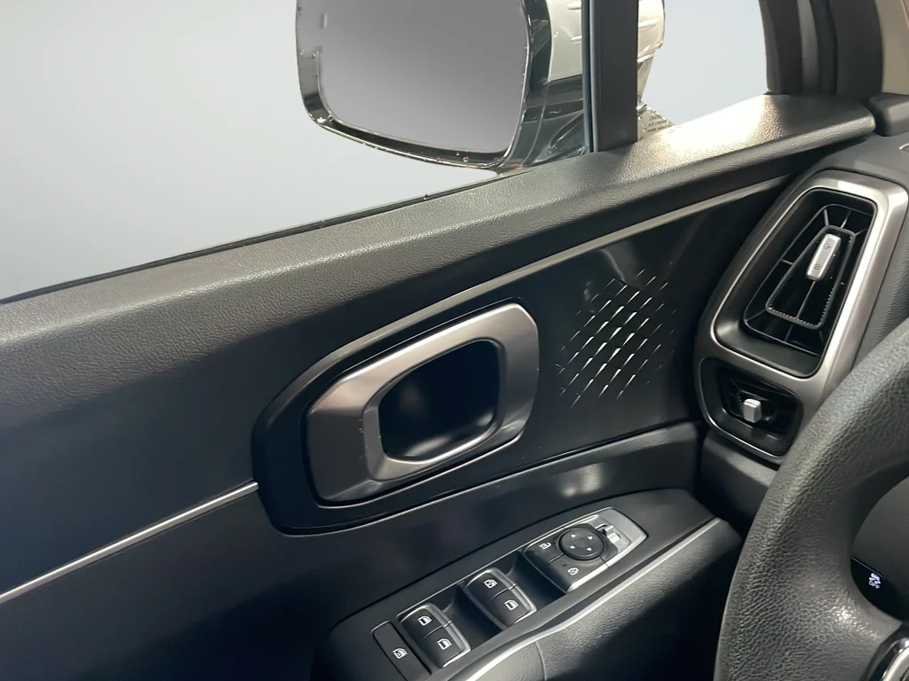 Used 2021 Silver Kia LX image 32