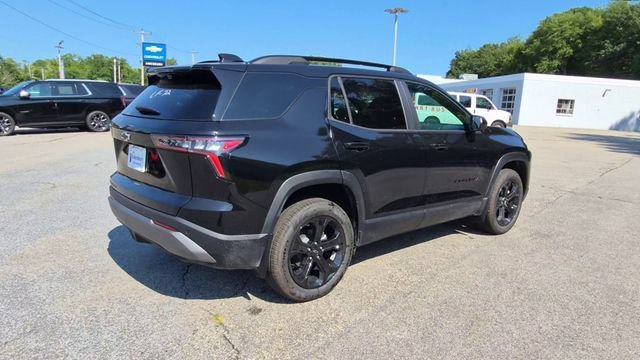 New 2027 Mosaic Black Metallic Chevrolet LT image 8