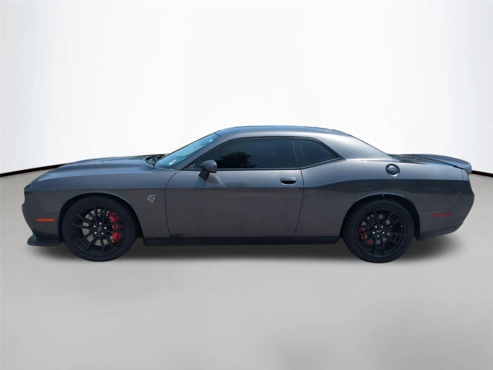 Used 2023 Granite Pearlcoat Dodge SRT Hellcat Jailbreak image 2