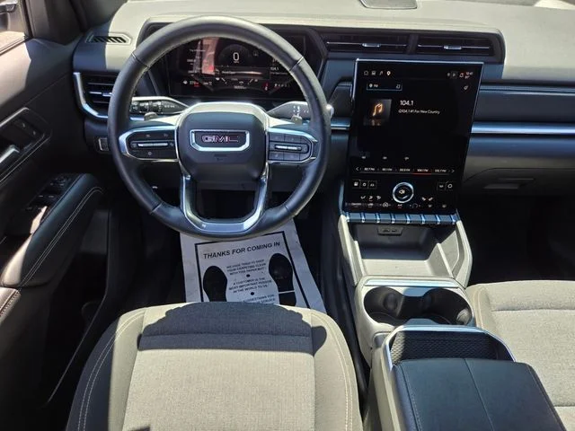 Used 2025 White GMC Elevation image 13