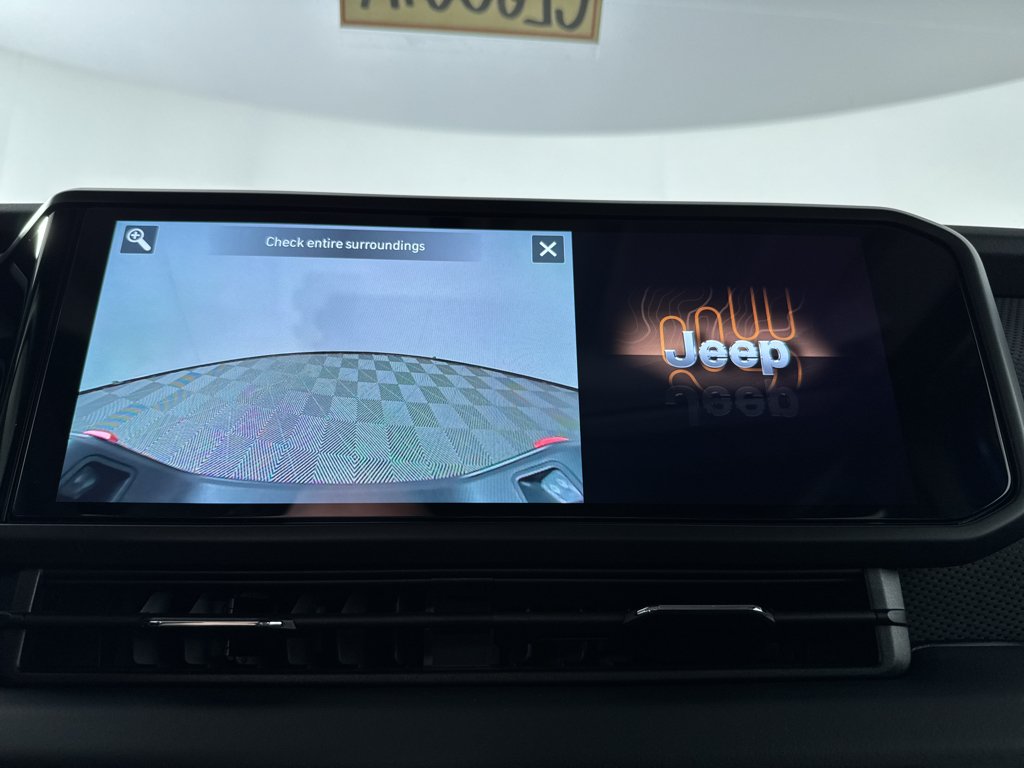 Used 2025 Hydro Blue Pearlcoat Jeep Mojave image 15