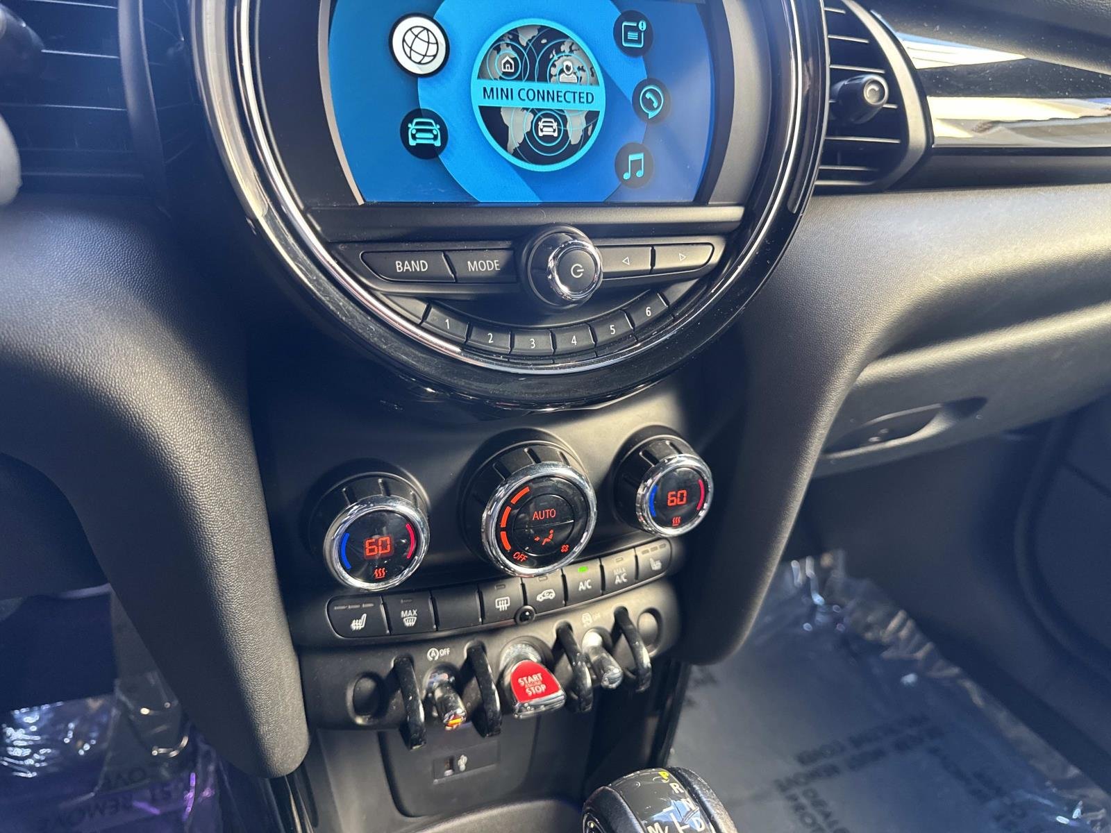 Used 2019 Chili Red MINI Cooper FWD image 16
