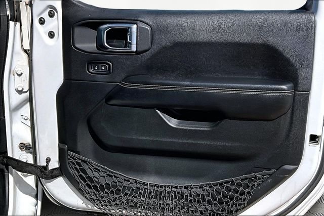 2020 Jeep Wrangler Unlimited Sahara - Photo 19