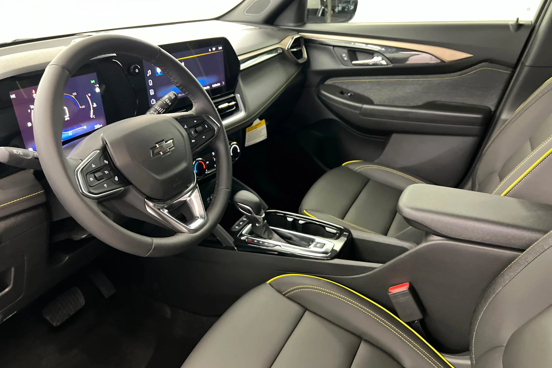 New 2026 Sterling Gray Metallic Chevrolet ACTIV image 16