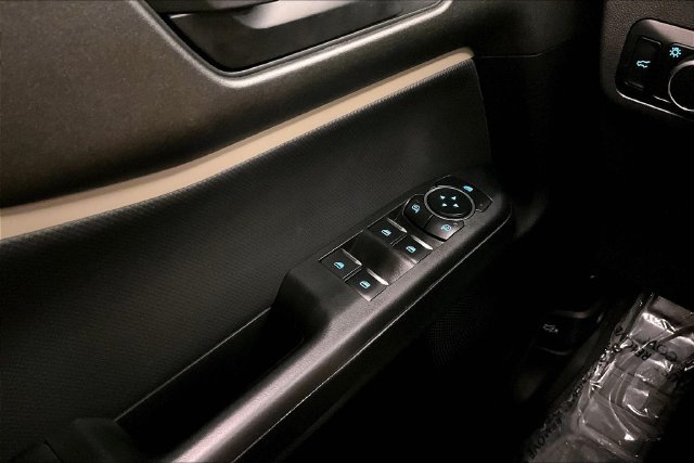 Used 2025 Shadow Black Ford Big Bend image 38