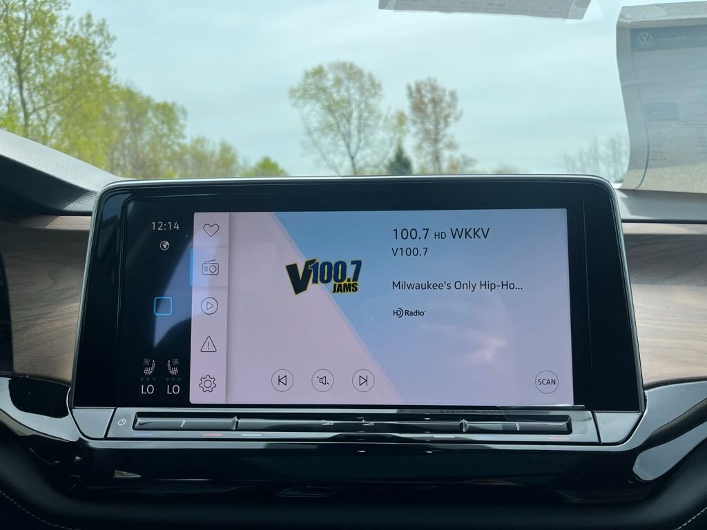 New 2026 Gray Volkswagen 2.0T SE w/Technology image 16