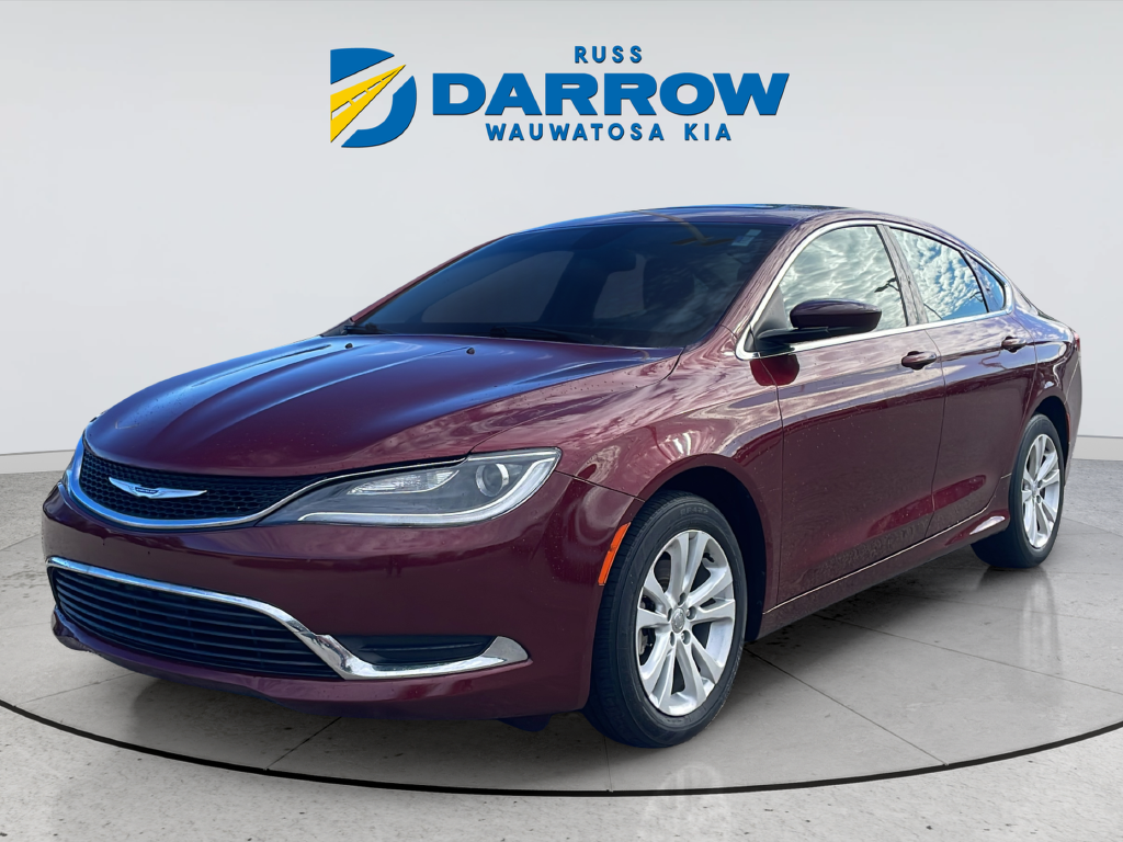 Used 2015 Red Chrysler Limited image 1