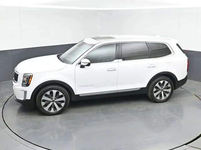 2022 Kia Telluride S - Photo 36