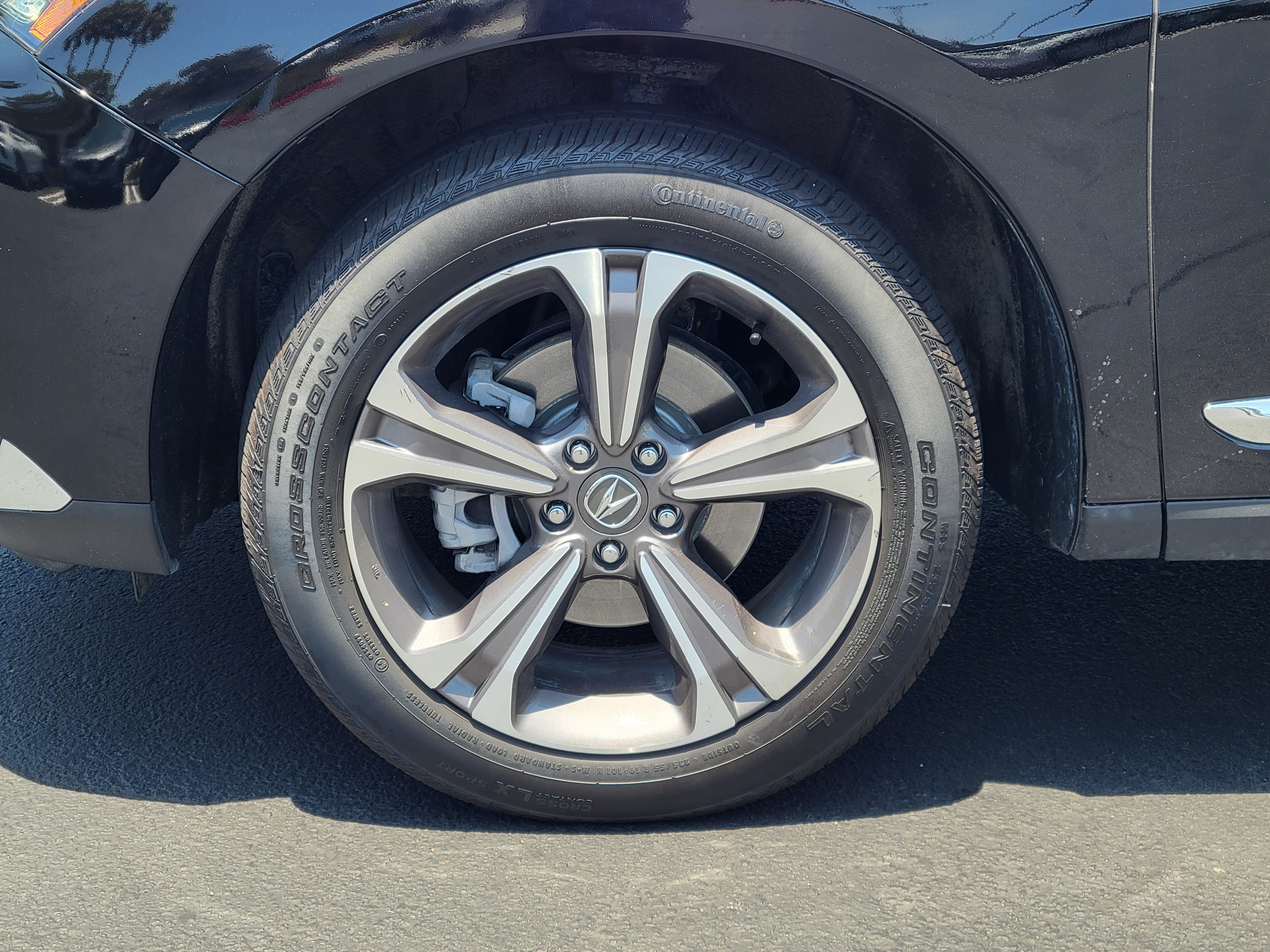 Certified Used 2025 Majestic Black Pearl Acura SH-AWD TECH image 39