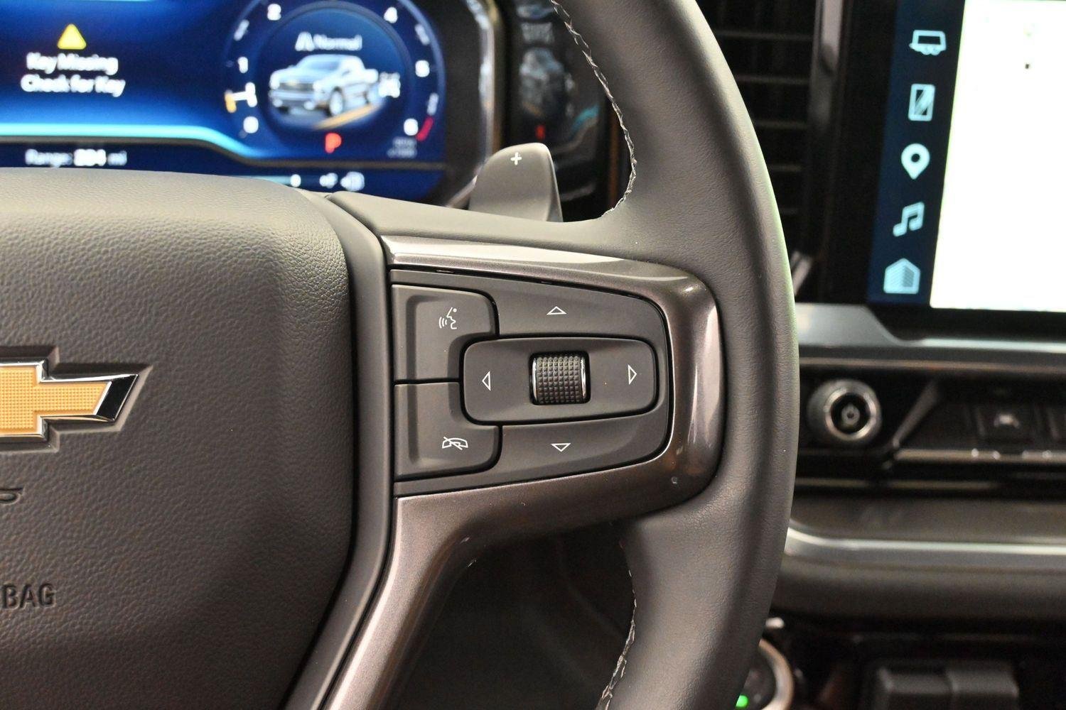 Used 2025 Black Chevrolet High Country image 17