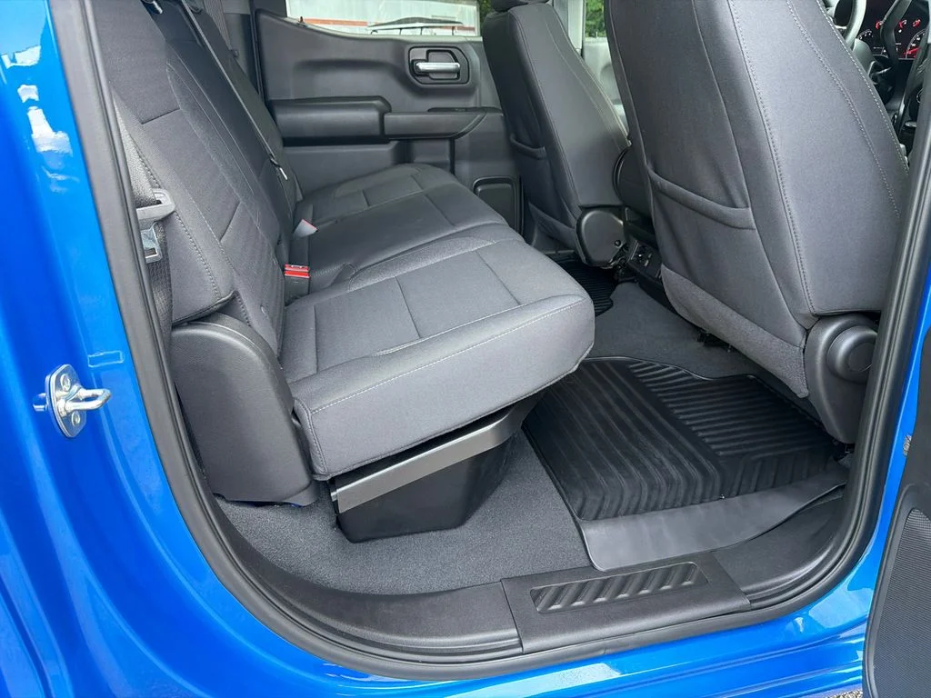 Used 2025 Blue Chevrolet Custom image 15