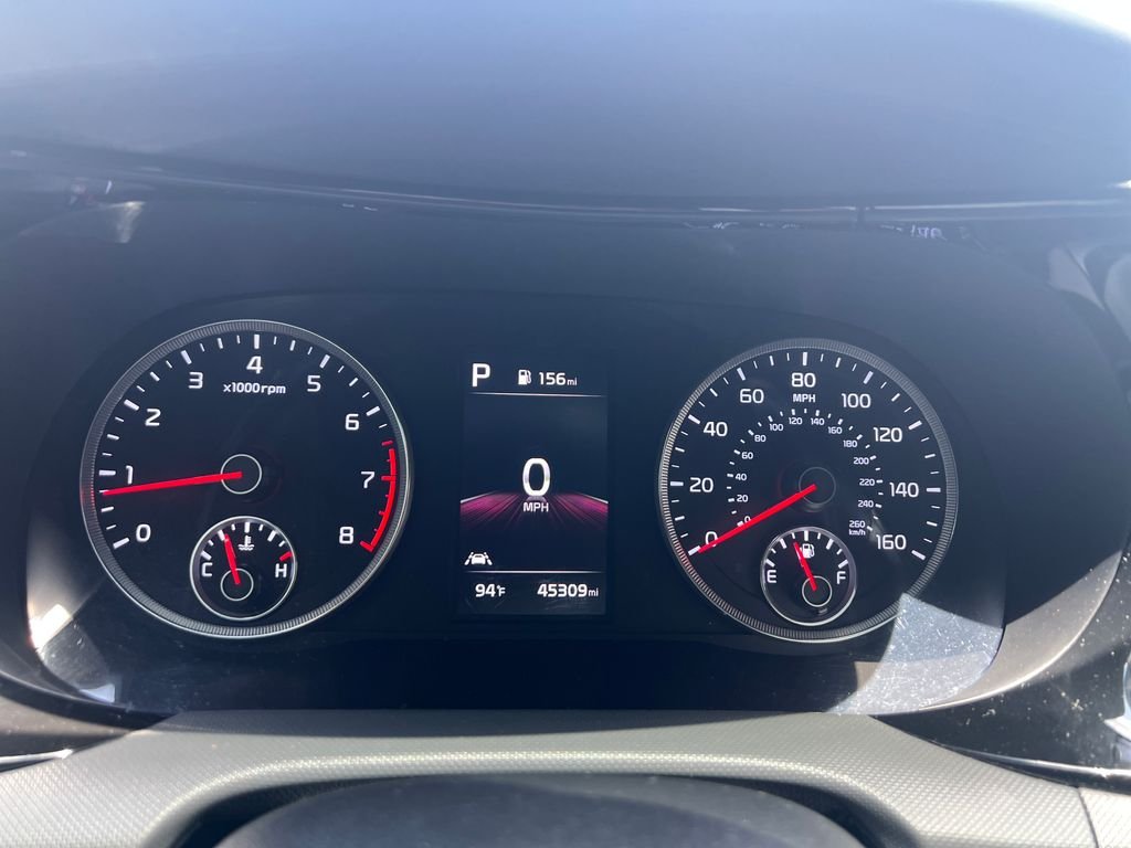 Used 2024 Gray Kia GT-Line image 18