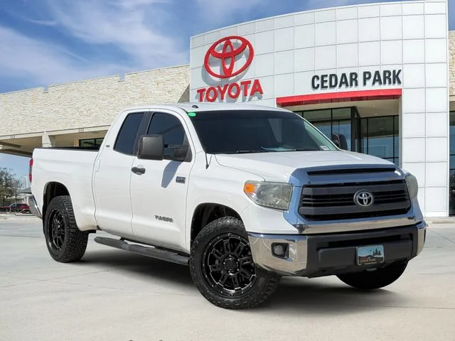 2014 Toyota Tundra SR5