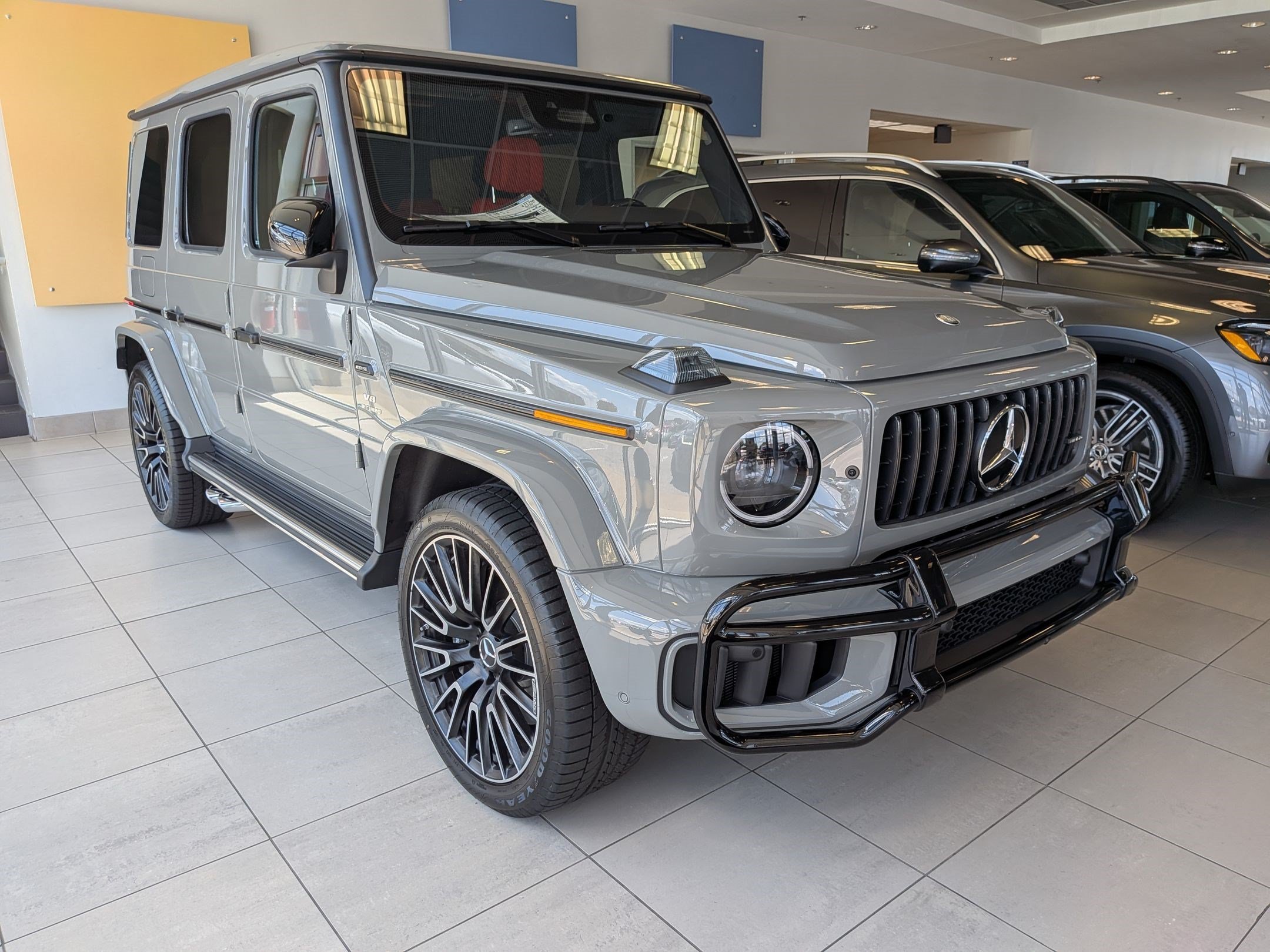 New 2027 MANUFAKTUR Arabian Grey Non- Metallic Mercedes-Benz AMG® G 63 SUV image 51