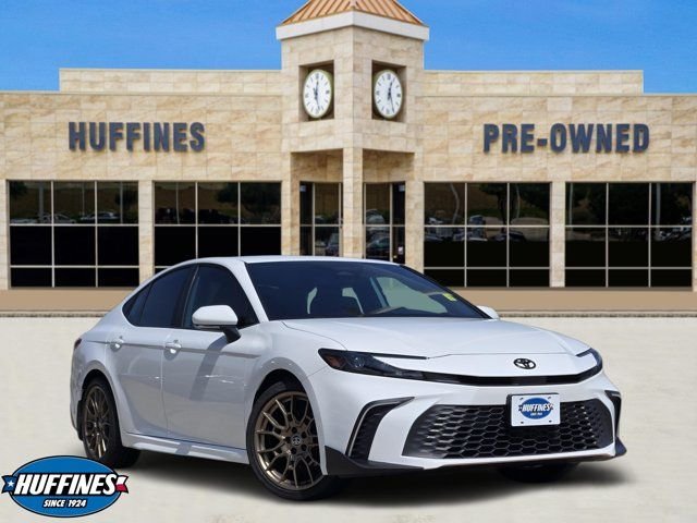 Used 2025 White Toyota SE image 1