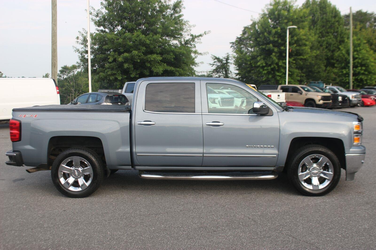Used 2015 SLATE GREY METALLIC Chevrolet LTZ image 7