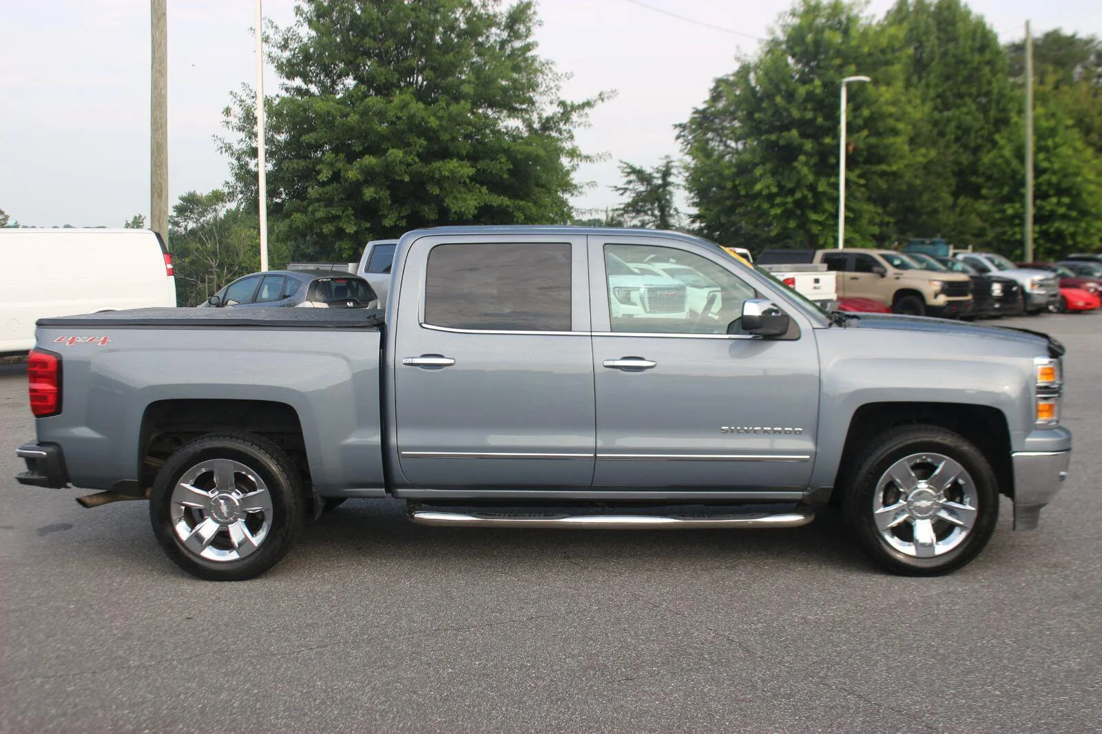 Used 2015 SLATE GREY METALLIC Chevrolet LTZ image 7