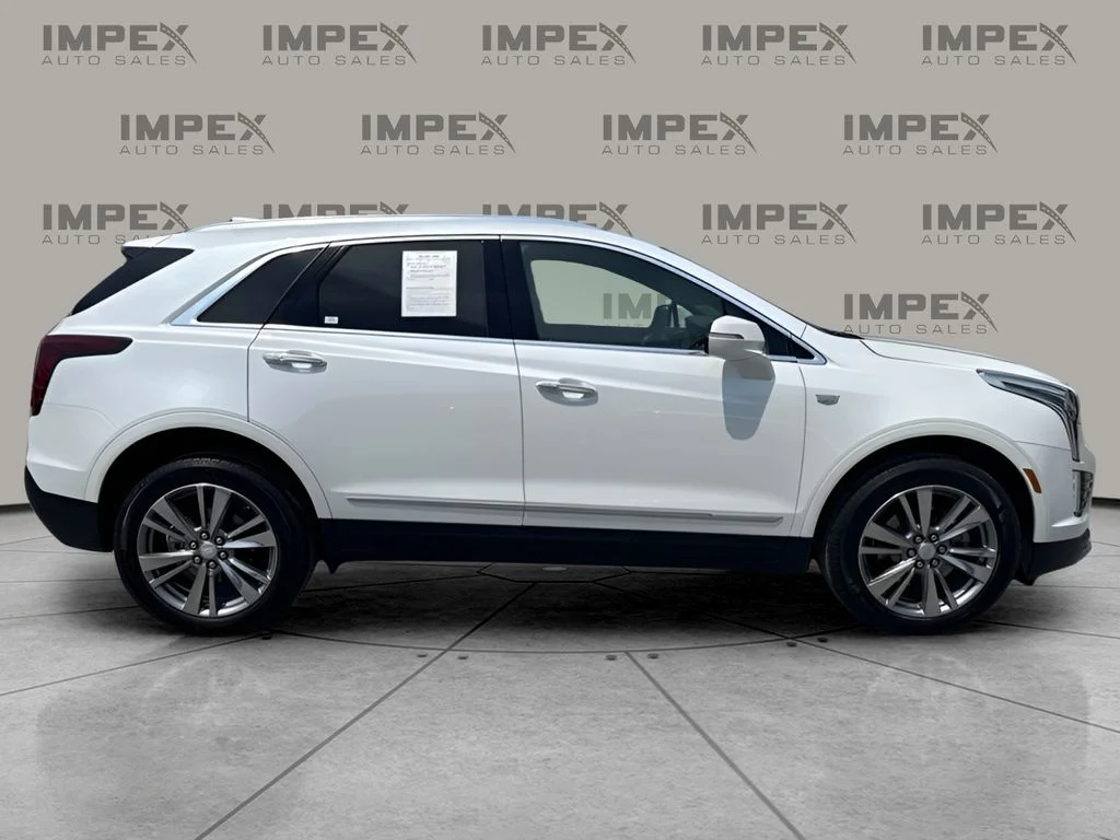 Used 2025 White Cadillac Premium Luxury image 6