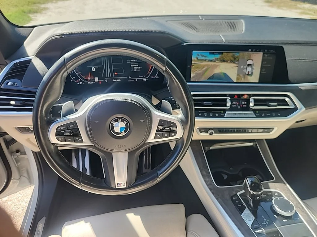 Used 2022 Alpine White BMW sDrive40i image 4