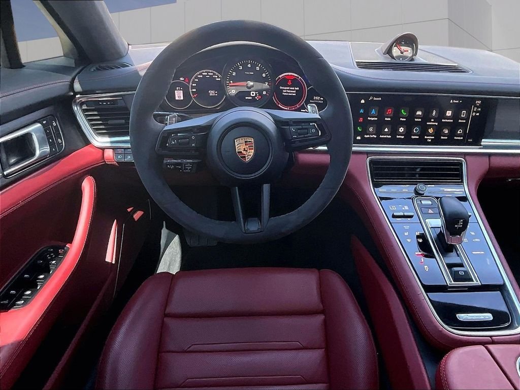 Used 2023  Porsche 4 Platinum Edition image 13