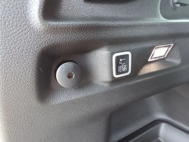 New 2026 Black Jeep Altitude image 38