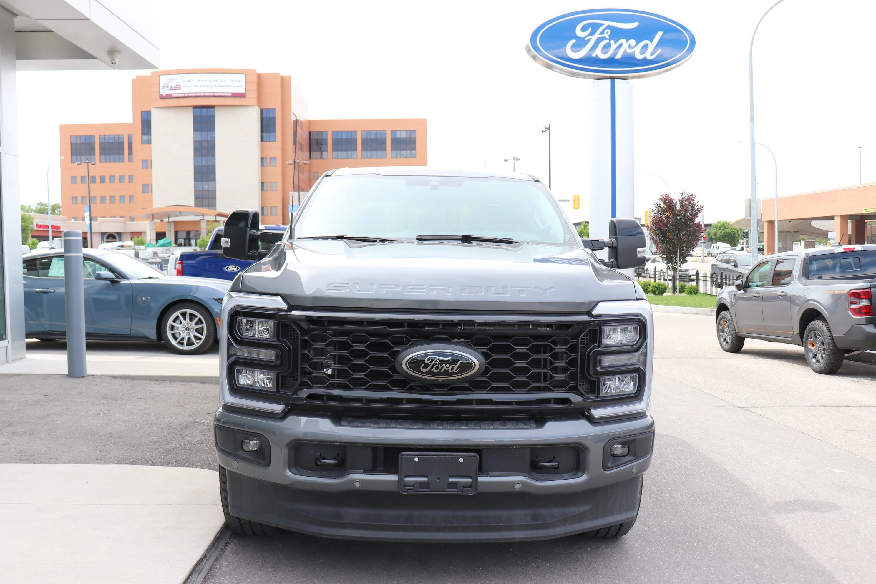 New 2026 CARBONIZED GREY METALLIC Ford LARIAT image 2