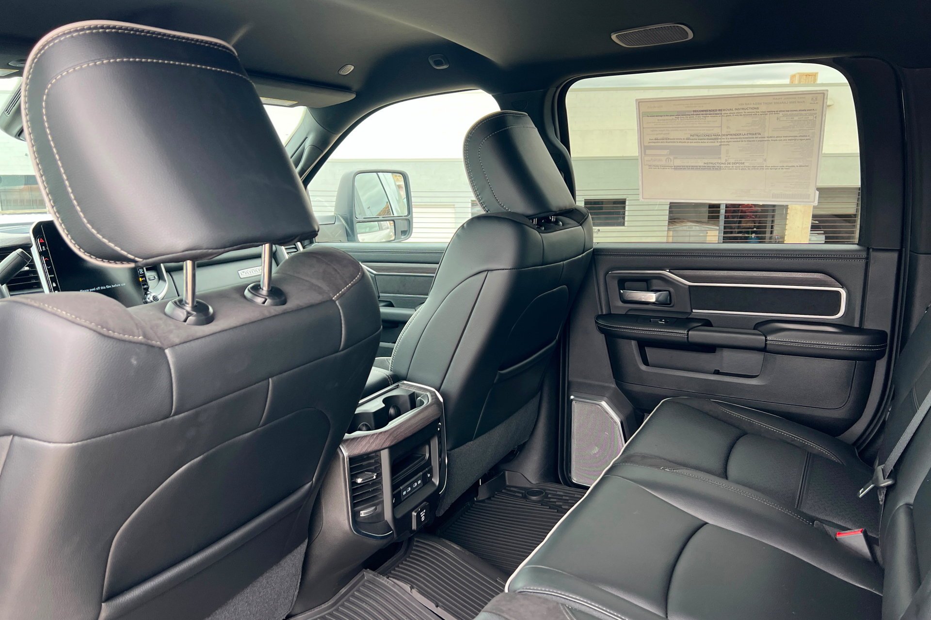 New 2027 Silver-Zynith Exterior Paint RAM Laramie image 20