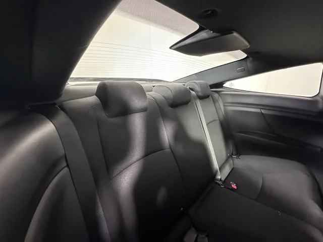 Used 2020 Black Honda Si image 12