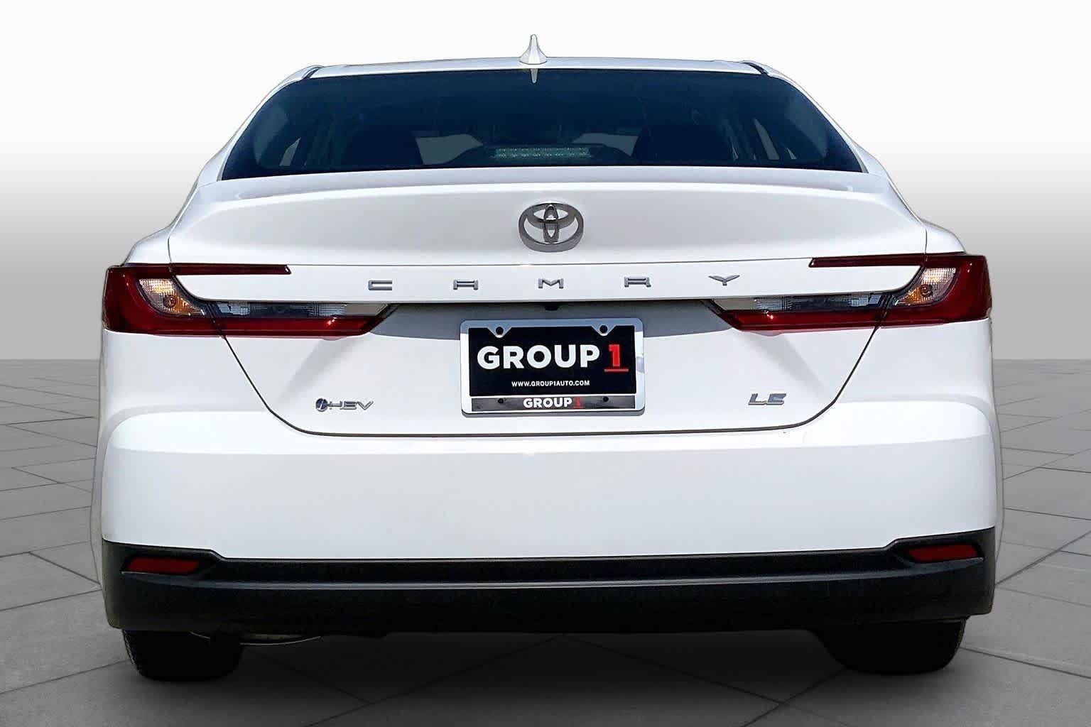 Used 2026 Ice Cap Toyota LE image 5