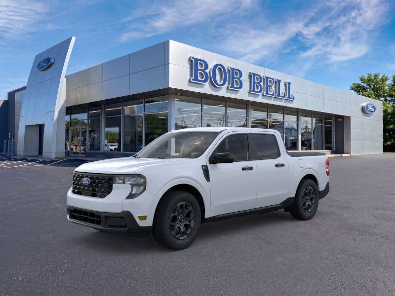 New 2026 White Ford XLT image 1