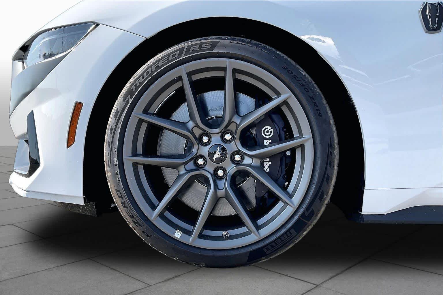New 2026 Oxford White Ford Dark Horse® Premium image 8