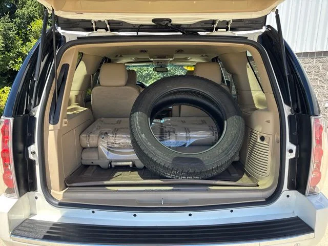 Used 2014 White Diamond Tricoat GMC Denali image 12