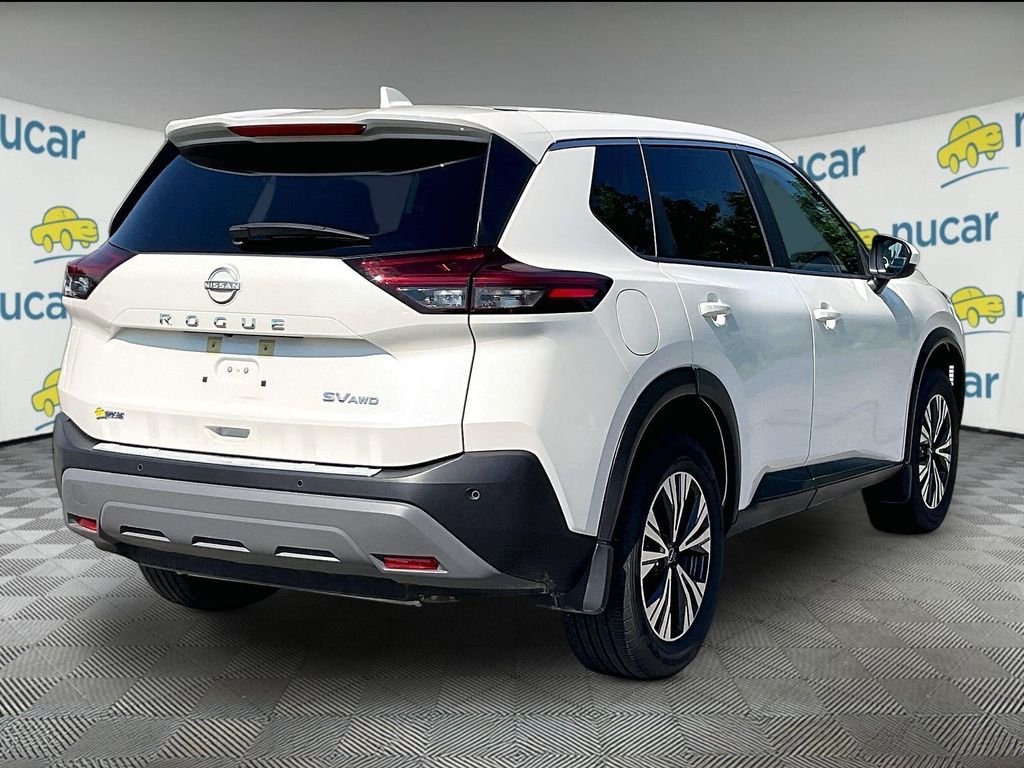 Used 2023 Pearl White Tricoat Nissan SV image 6