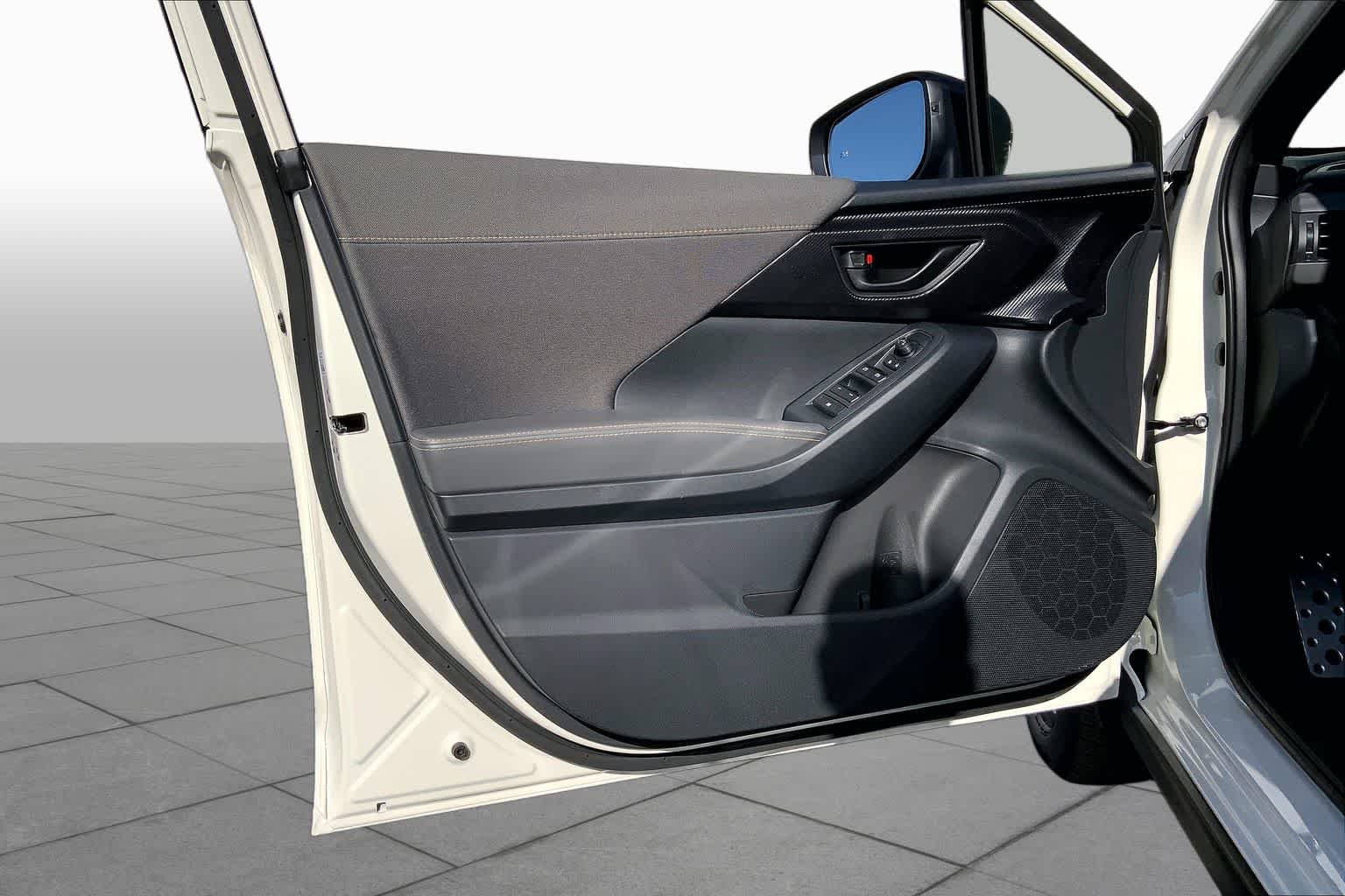 New 2026 CRYSTAL WHITE PEARL Subaru Sport Hybrid image 10