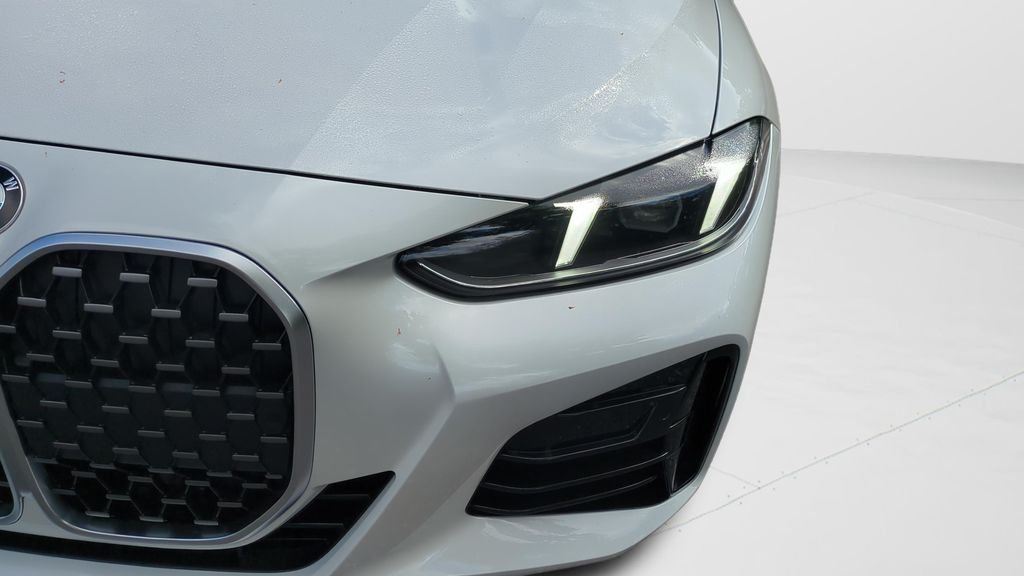 New 2026 Mineral White Metallic BMW 430i image 17