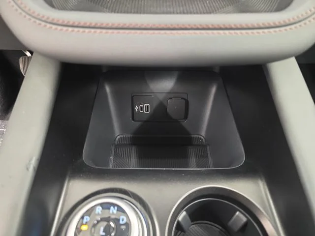 New 2026 Vapor Blue Metallic Ford Active image 31