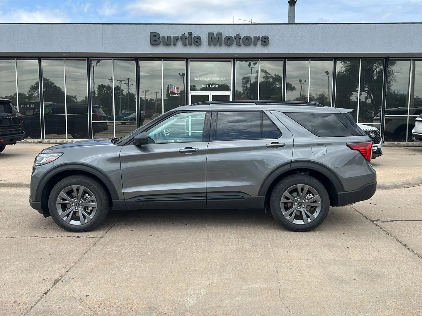 New 2026 Carbonized Gray Metallic FORD Active image 1