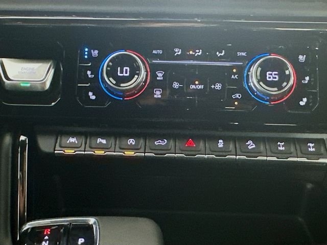 Used 2023 Blue GMC AT4X image 17